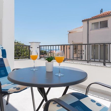 Apartments Petrusic Makarska Buitenkant foto